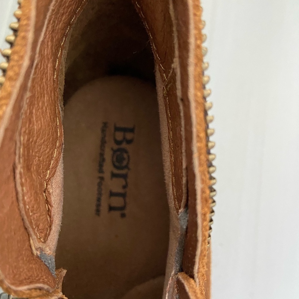 New Born Montoro Distressed Ankle Bootie in Cognac Brown size 10 stacked heel - Picture 9 of 10